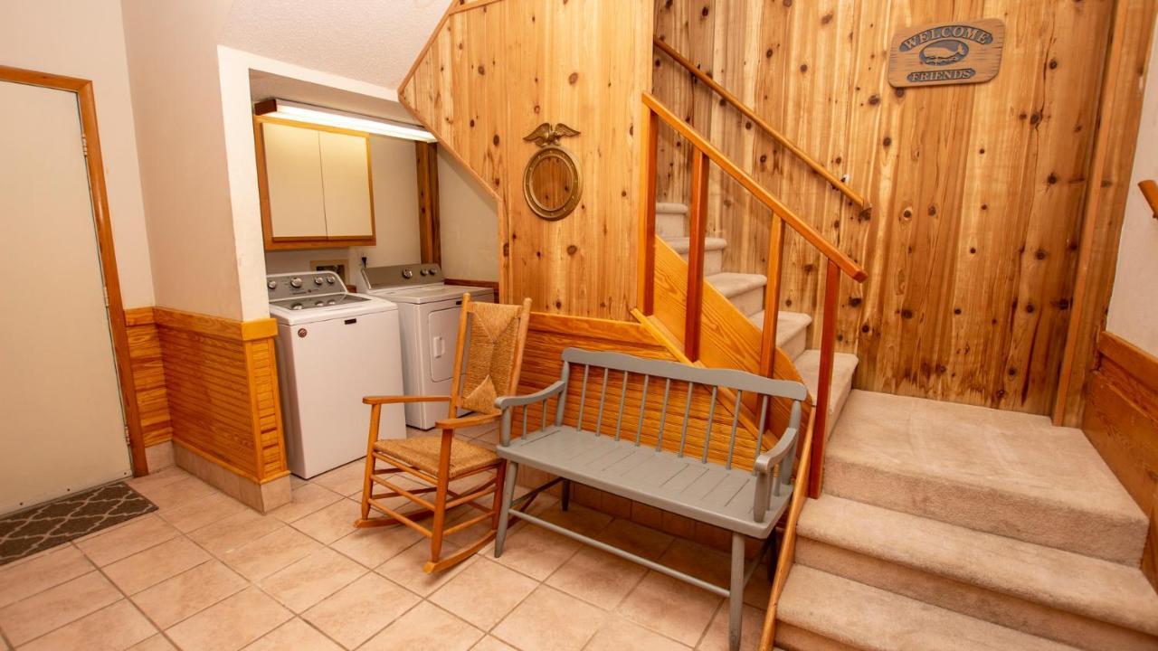 Wl933, Tale Of The Whale- Oceanfront, Private Beach Access, Gas Fireplace, Ocean Views Corolla Exteriör bild