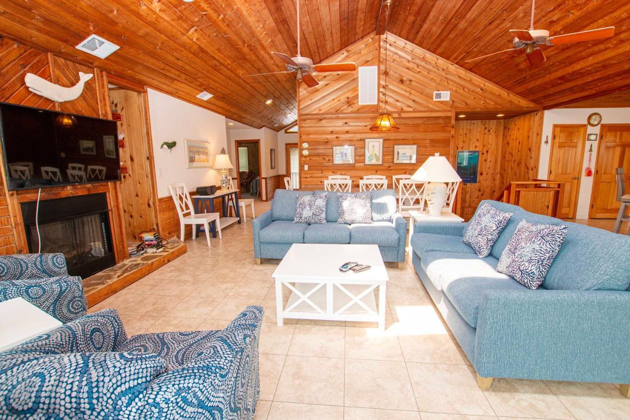 Wl933, Tale Of The Whale- Oceanfront, Private Beach Access, Gas Fireplace, Ocean Views Corolla Exteriör bild