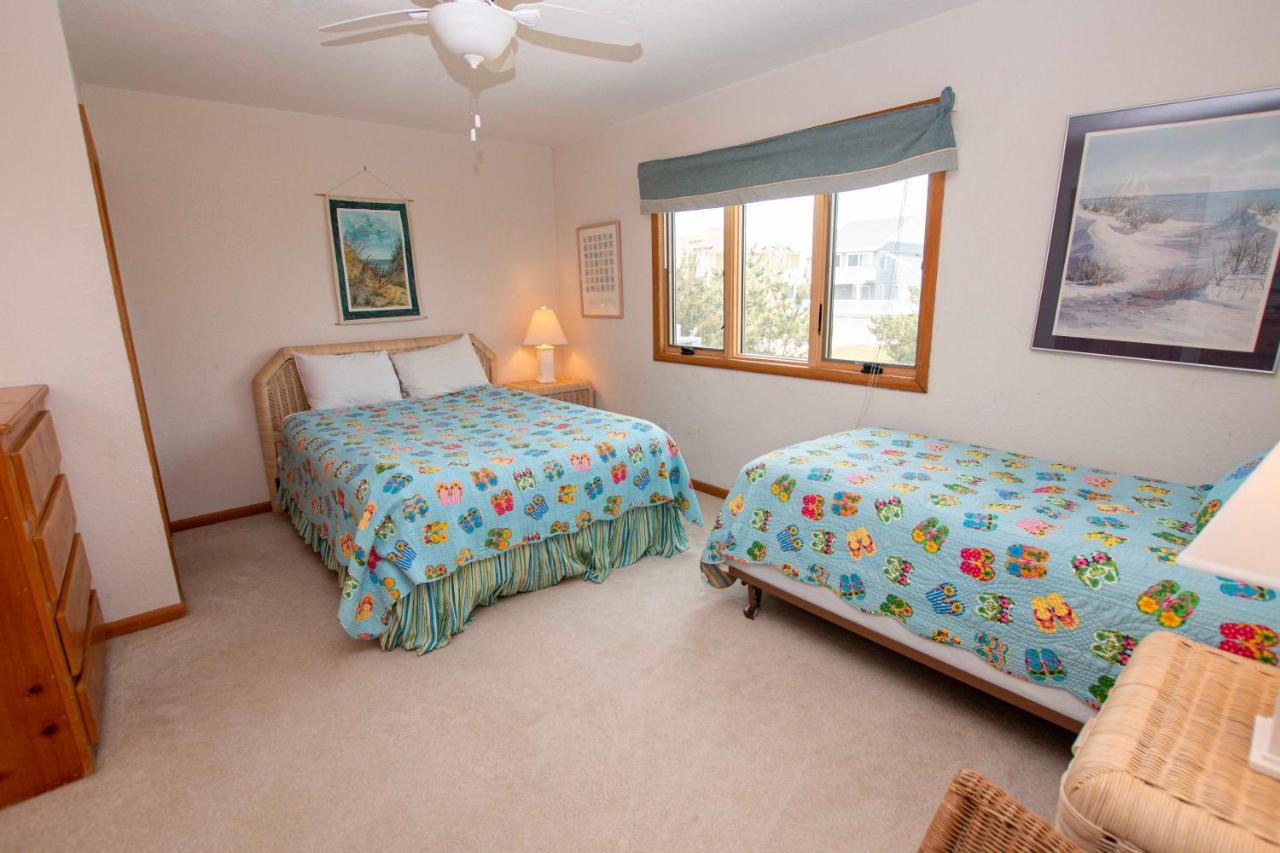 Wl933, Tale Of The Whale- Oceanfront, Private Beach Access, Gas Fireplace, Ocean Views Corolla Exteriör bild